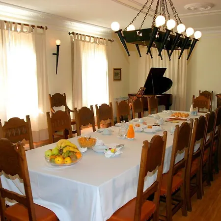 Casa Do Condado De Beiros 3*