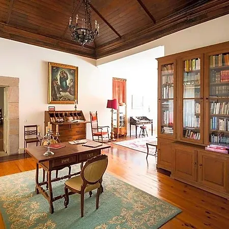 Casa Do Condado De Beiros Bed & Breakfast 3*