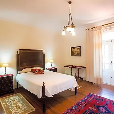 Casa Do Condado De Beiros Bed & Breakfast 3*