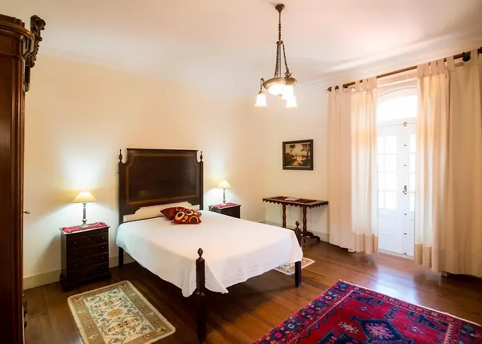 Casa Do Condado De Beiros 3*